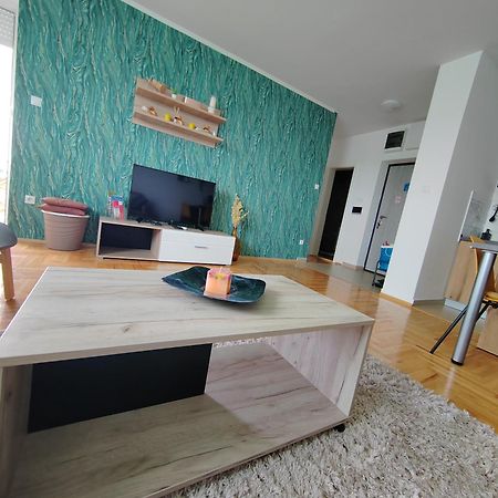 Krstic_Lux Apartman Суботица Экстерьер фото