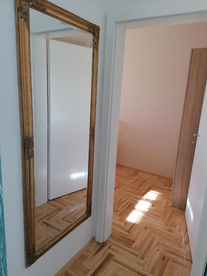 Krstic_Lux Apartman Суботица Экстерьер фото