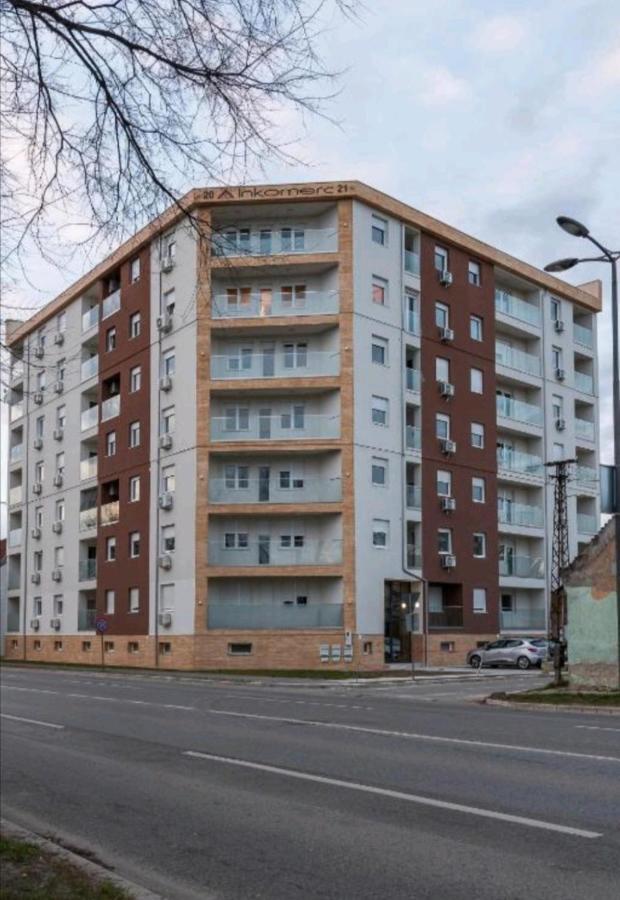 Krstic_Lux Apartman Суботица Экстерьер фото