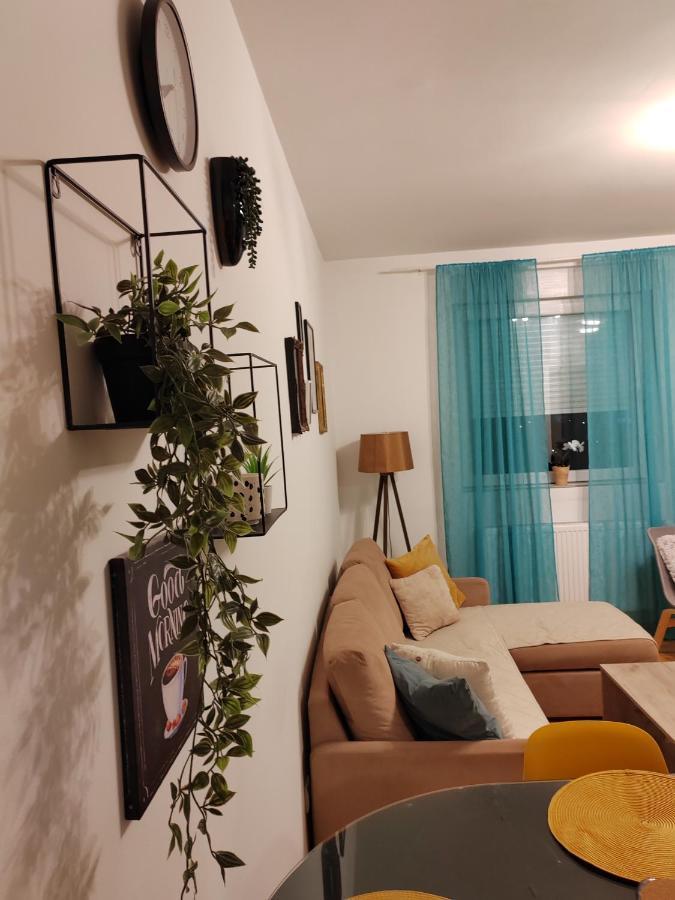 Krstic_Lux Apartman Суботица Экстерьер фото