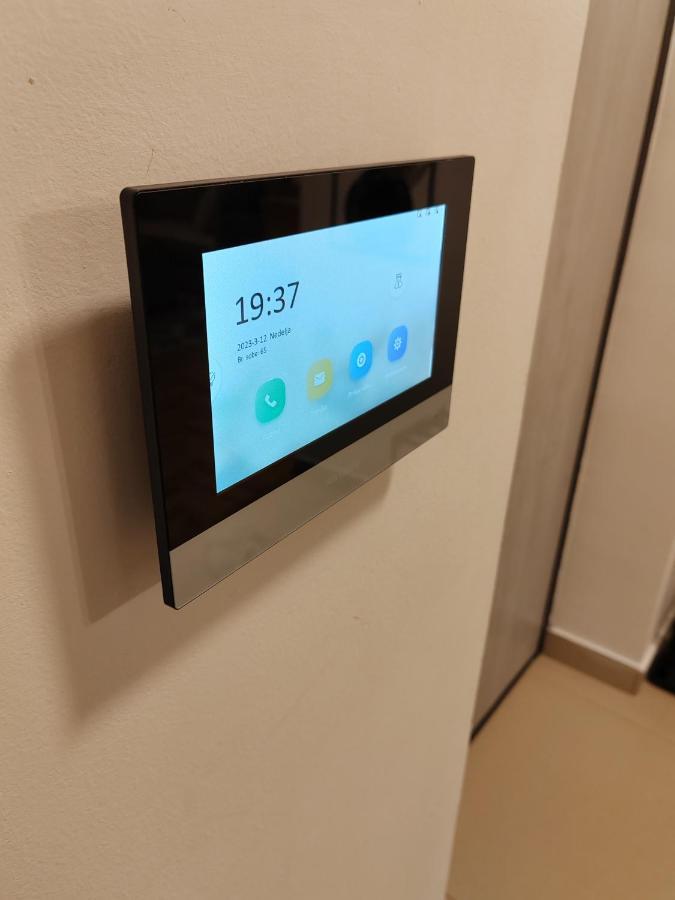 Krstic_Lux Apartman Суботица Экстерьер фото