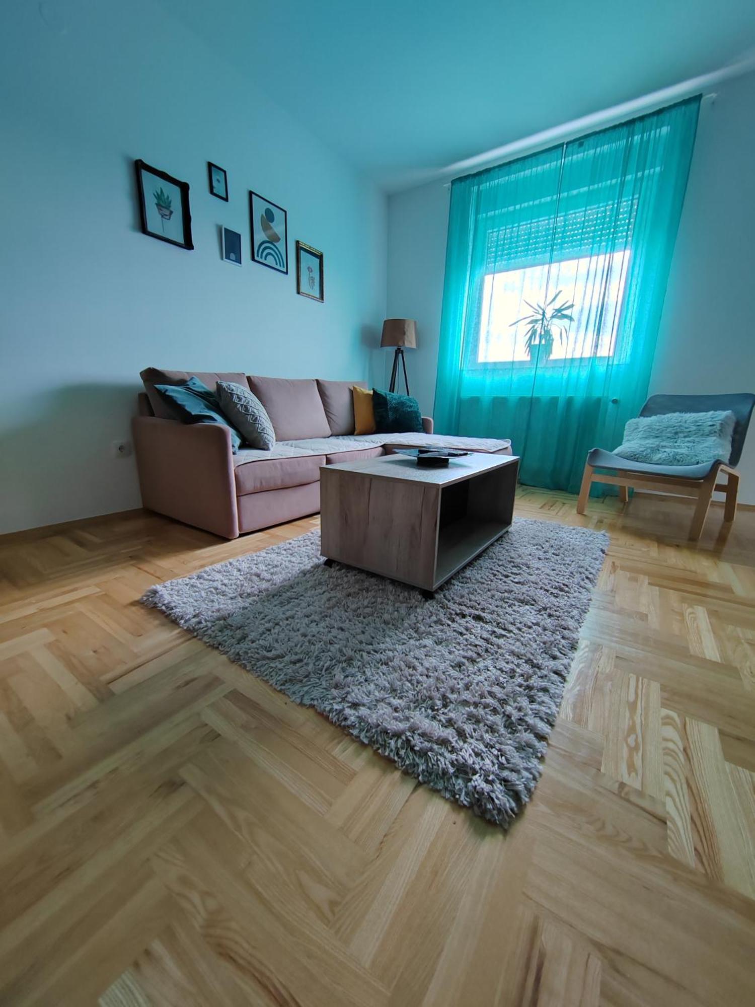 Krstic_Lux Apartman Суботица Экстерьер фото