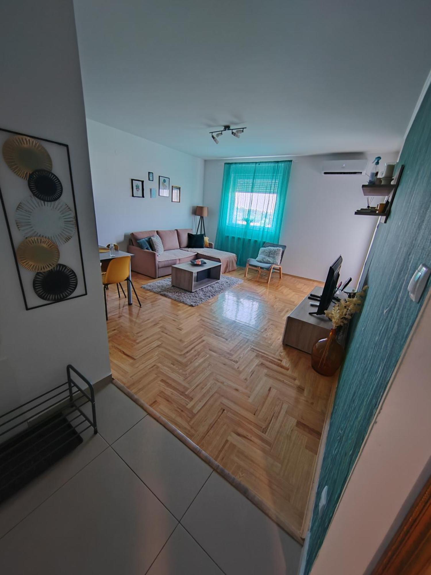 Krstic_Lux Apartman Суботица Экстерьер фото